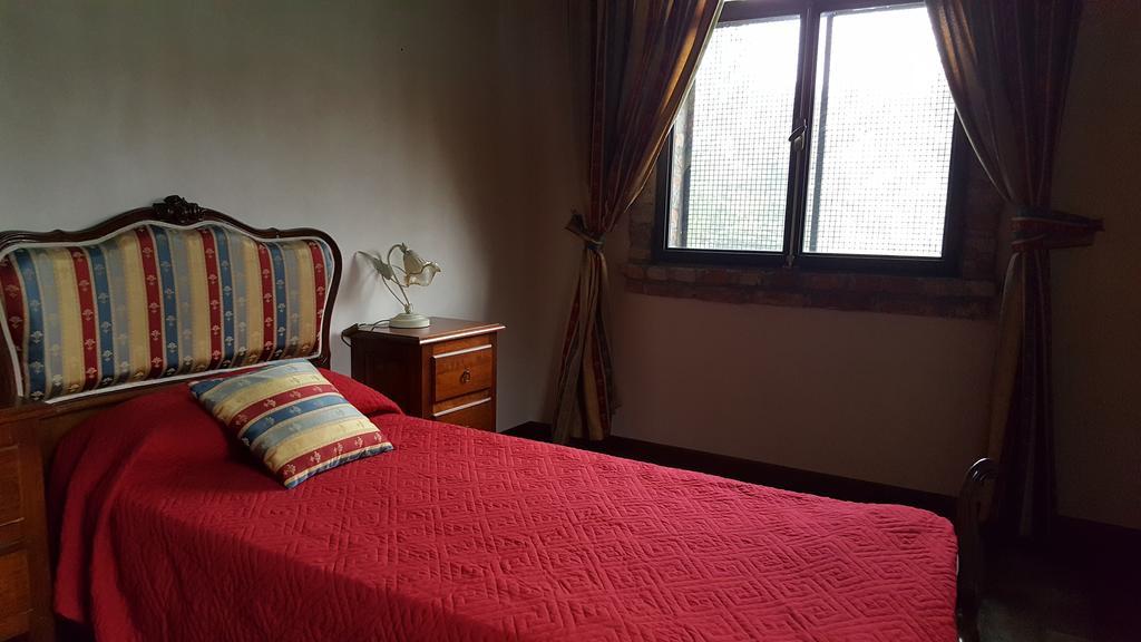 Tenuta Il Tenchio Hotel Lacchiarella Buitenkant foto